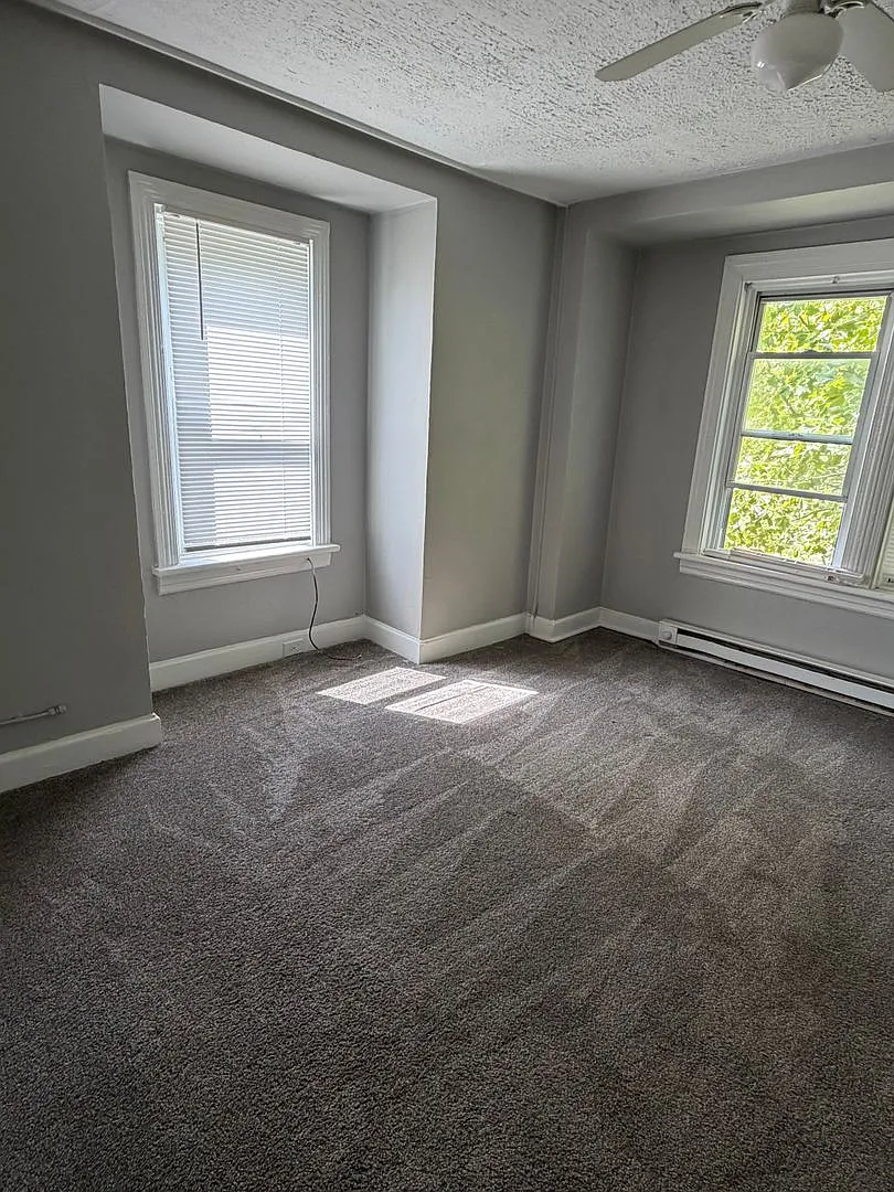 551 Radnor Street — Photo 3