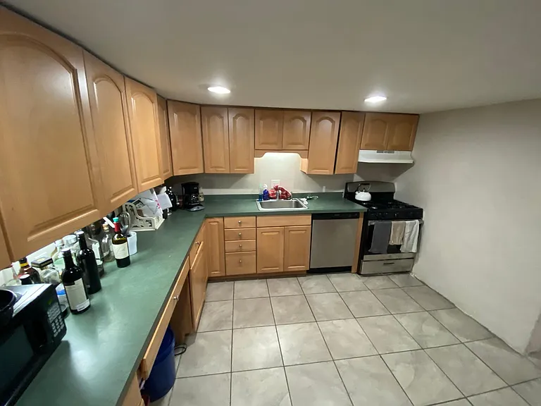 2029 Spruce St #1F — Photo 9