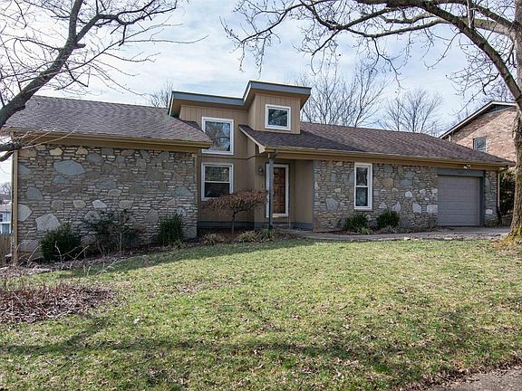 2nd image of 1917 Cottonwood Dr