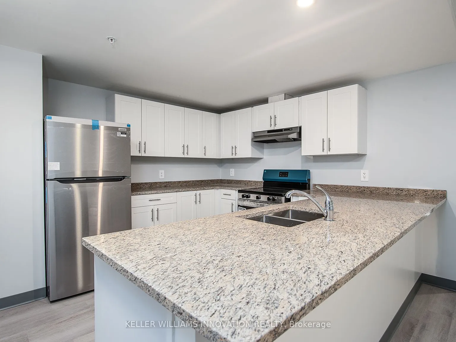 2 bed, $2,000 — Photo 3