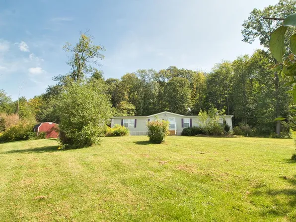 148 Woodside Rd, Towanda, PA 18848