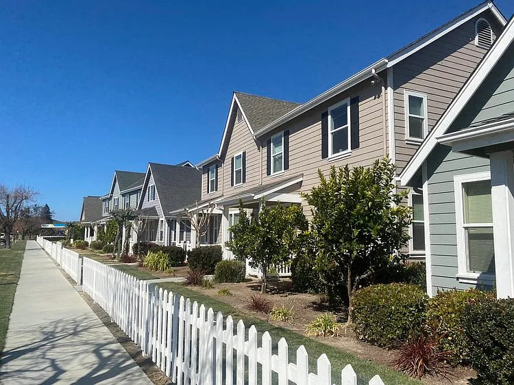 Mission Garden Apartments