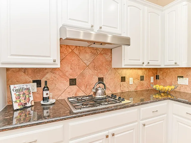 1126 Sopris Dr — Photo 13