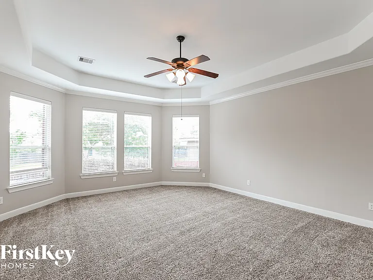 1934 Graystone Hills Dr — Photo 7