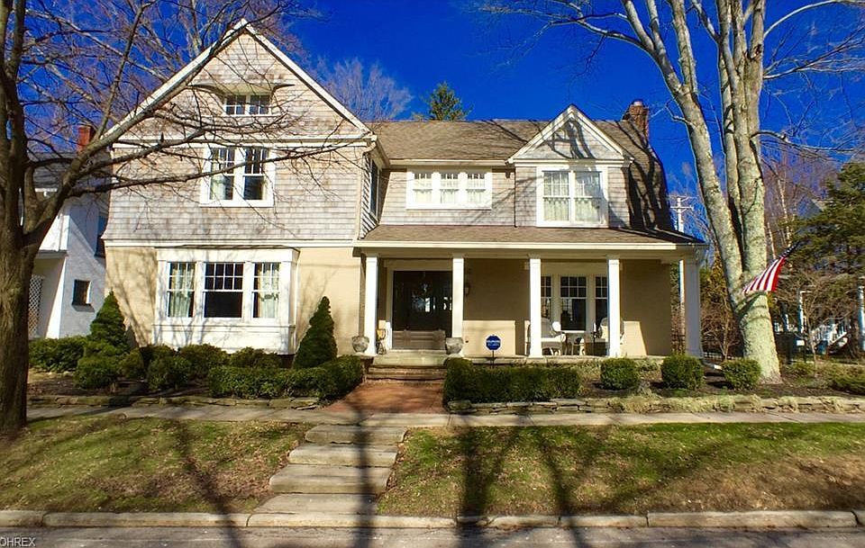 56 Maple St, Chagrin Falls, OH 44022 Zillow