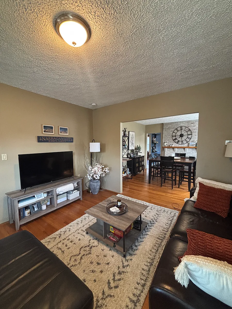Building Photo - 43 Whitman Ave #1