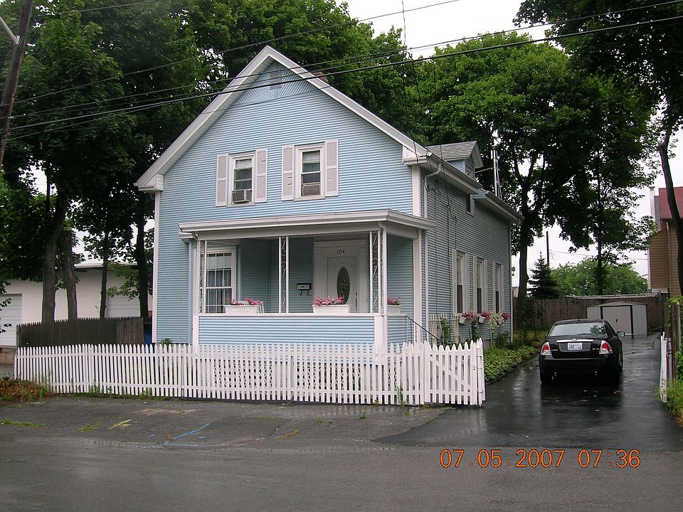 1st image of 104 Mauran Ave