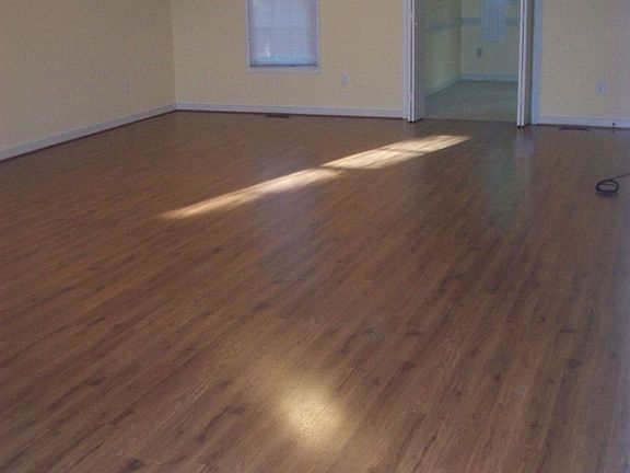 Large Family/Dinning Room