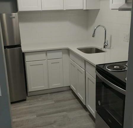 4th image of 1400 Herbert Dr #1B-1Ba
