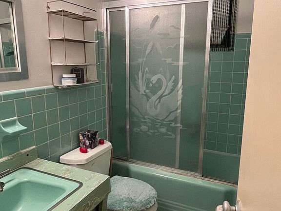 5th image of 750 NW 168 Drive