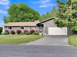 6680 N Valley St, Dalton Gardens, ID 83815