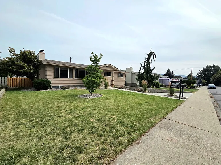 1616 Jefferson St — Photo 7