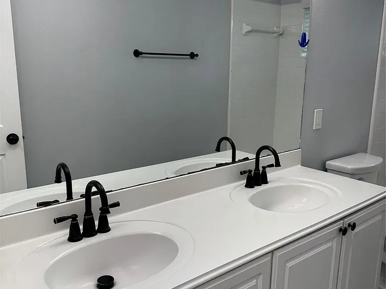 210 Indian Summer Ct — Photo 17