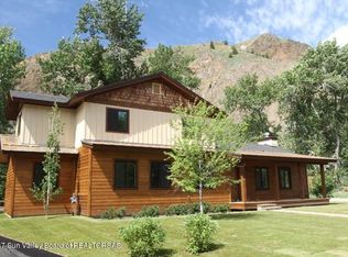 411 Angela Dr, Hailey, ID 83333