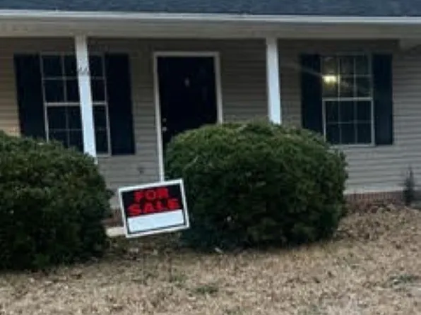 66 Eastwood Dr, Anniston, AL 36207