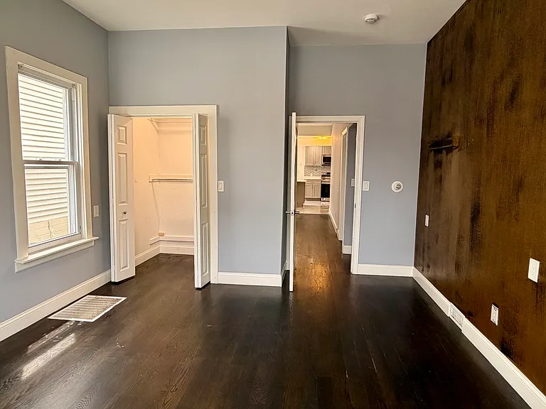 44 Everett St #1 — Photo 10
