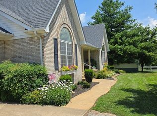 998 Normandy Station Rd, Taylorsville, KY 40071