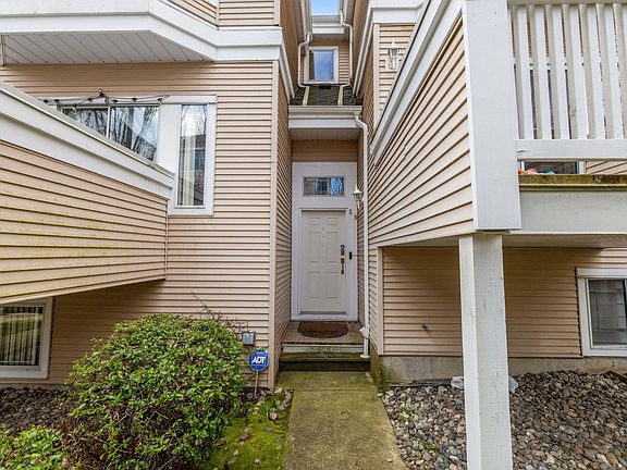 2nd image of 6700 Rumble St #58