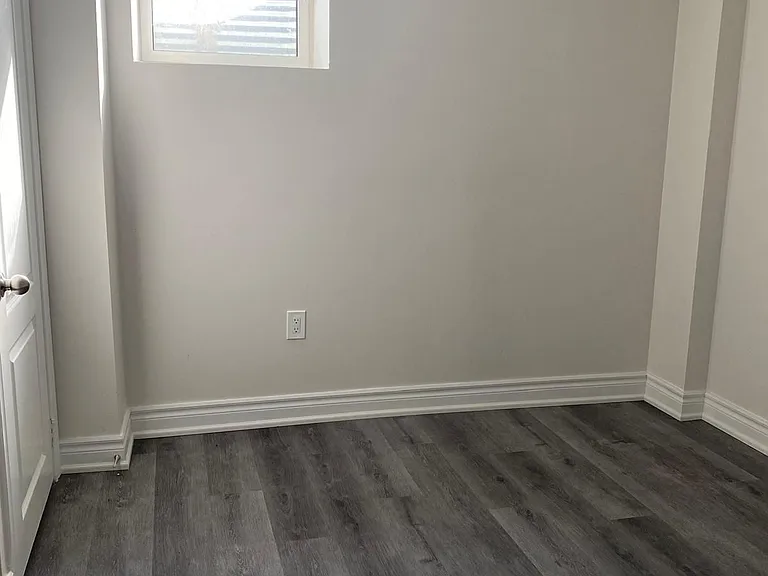 7 McHugh Rd #BASEMENT — Photo 12