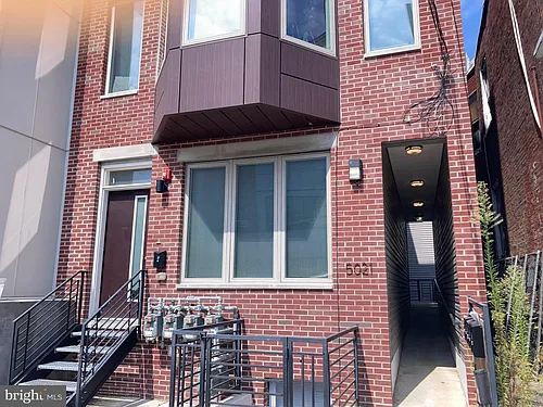 5021 Pentridge St #6 Photo 1
