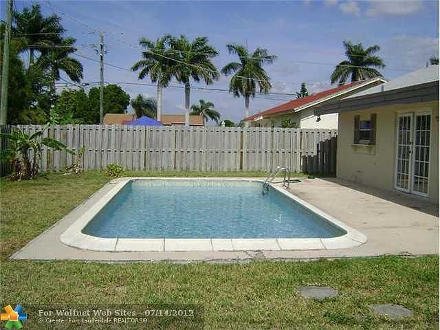 1st image of 11470 NW 39th Pl