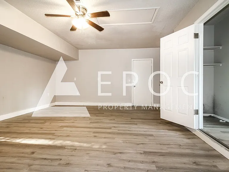 409 Woodland Dr — Photo 5