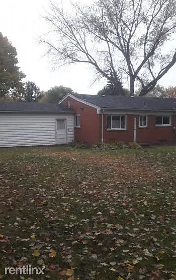 28349 Bayberry Rd photo 1