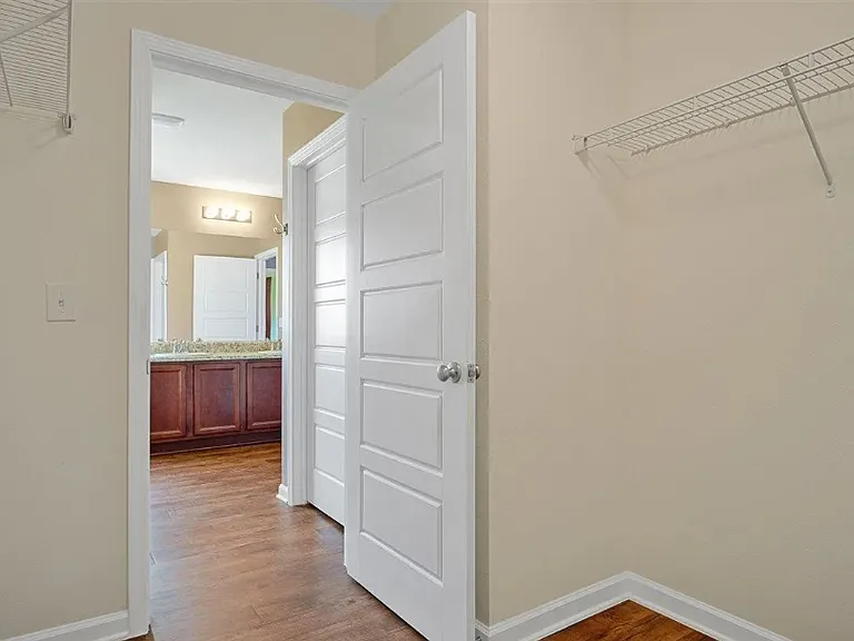 10373 Shetland Dr — Photo 14