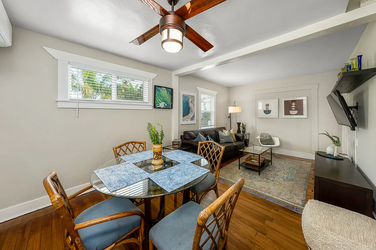 2 bed, 1118 sqft, $4,700 — Photo 2