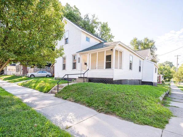 928 Baxter St SE, Grand Rapids, MI 49506