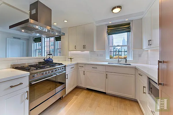 Sold by Halstead Real Estate | media 6