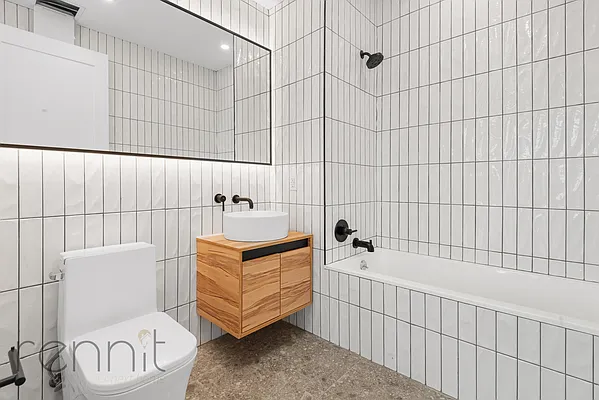 Rented by Rennit Inc. | media 10