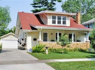 1037 S Weller Ave, Springfield, MO 65804