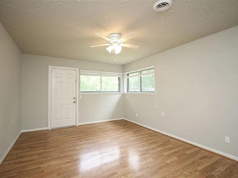 30115 Misty Meadow Dr — Photo 16