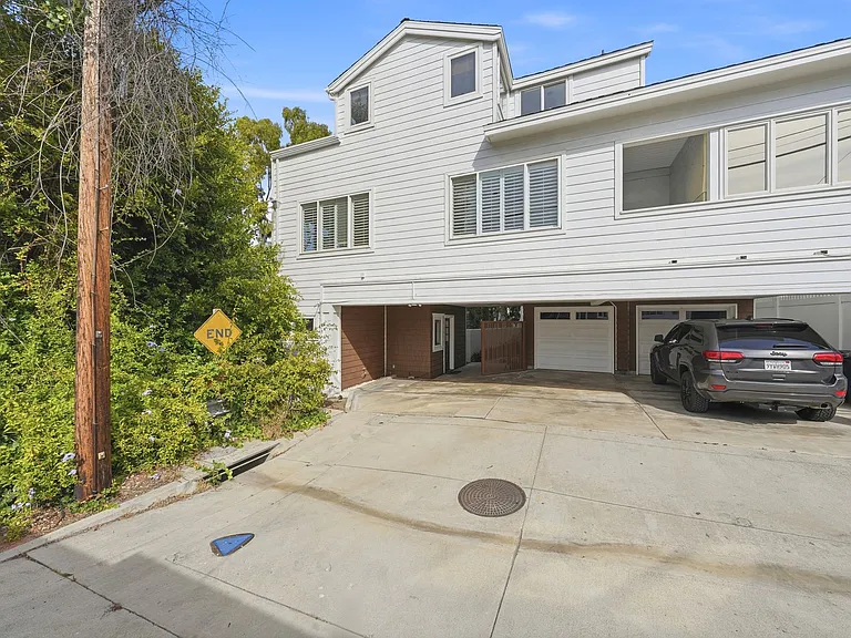 315 1/2 Goldenrod Ave — Photo 21