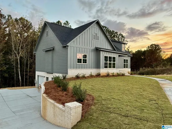 9225 Jardin Cir, Leeds, AL 35094