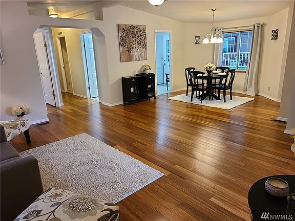 3rd image of 2500 S 370th St Unit 150