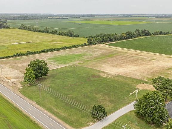 3rd image of 1479 Highway 163