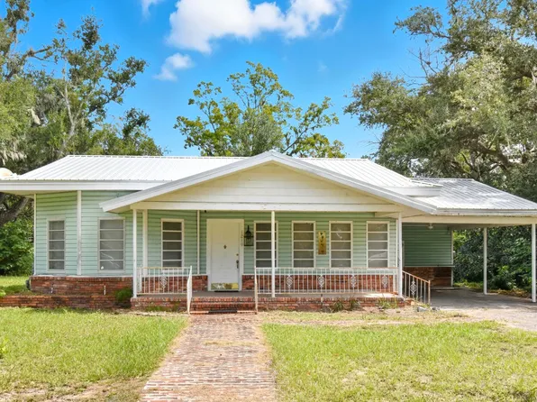 1210 N Calhoun St, Perry, FL 32347