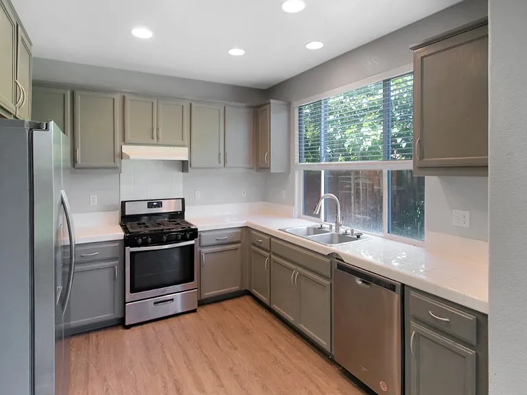 4137 Rogers Canyon Rd — Photo 5