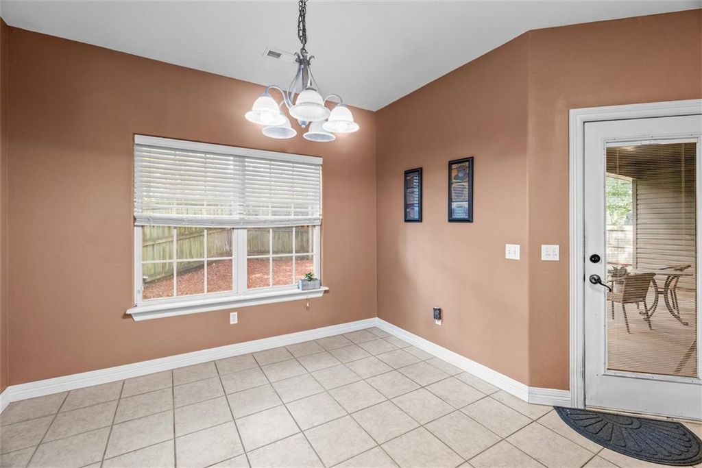 Apartment in Bella Vista, Benton - More