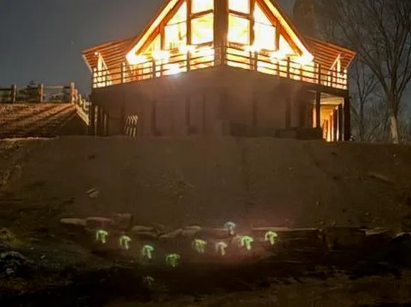 1410 Swannsylvania Rd, Dandridge, TN 37725