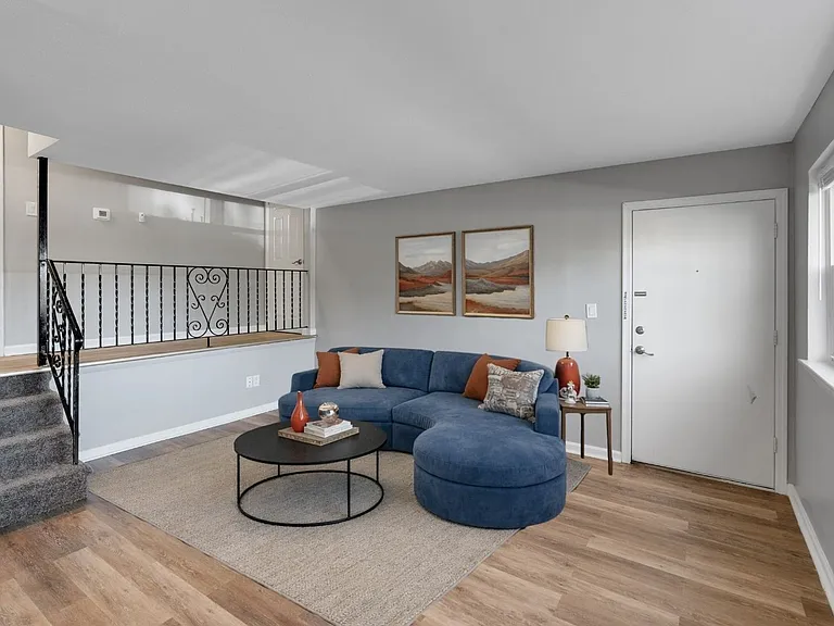 Welcome to Willow Pointe Apartments, where modern comfort meets stylish living. This spacious living area features contemporary design and cozy furnishings perfect for relaxation. Elevate your lifestyle todayschedule your tour now!