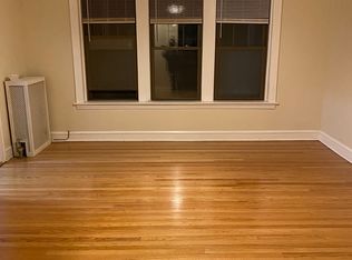 6436 N Hamilton Ave APT 3B, Chicago, IL 60645