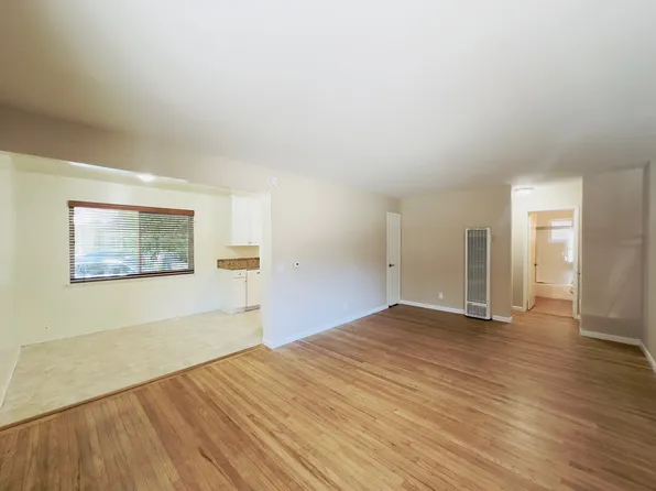 1311 Mills St, Menlo Park, CA 94025