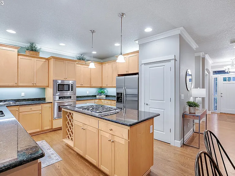 2227 Matterhorn Ct — Photo 14