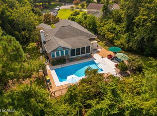 2014 Oyster Catcher Dr, Hampstead, NC 28443