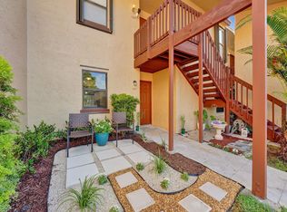 1307 Lakeview Dr E, Royal Palm Beach, FL 33411