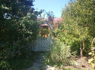 9053 Dayton Ave N, Seattle, WA 98103