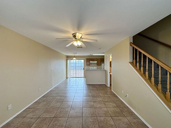 3rd image of 5910 Greengate Dr APT A